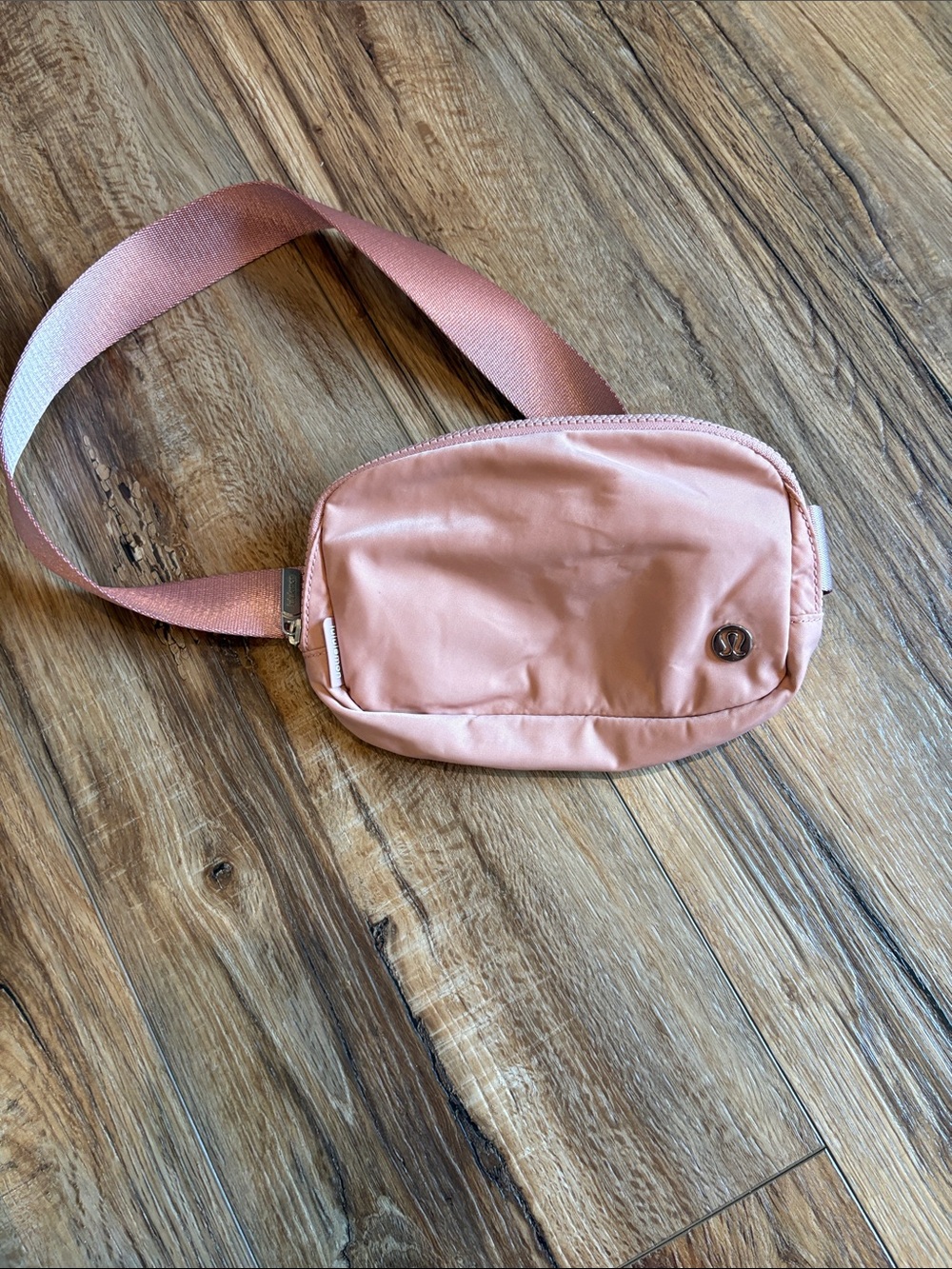 lululemon athletica Dusty Pink Crossbody Belt Bag